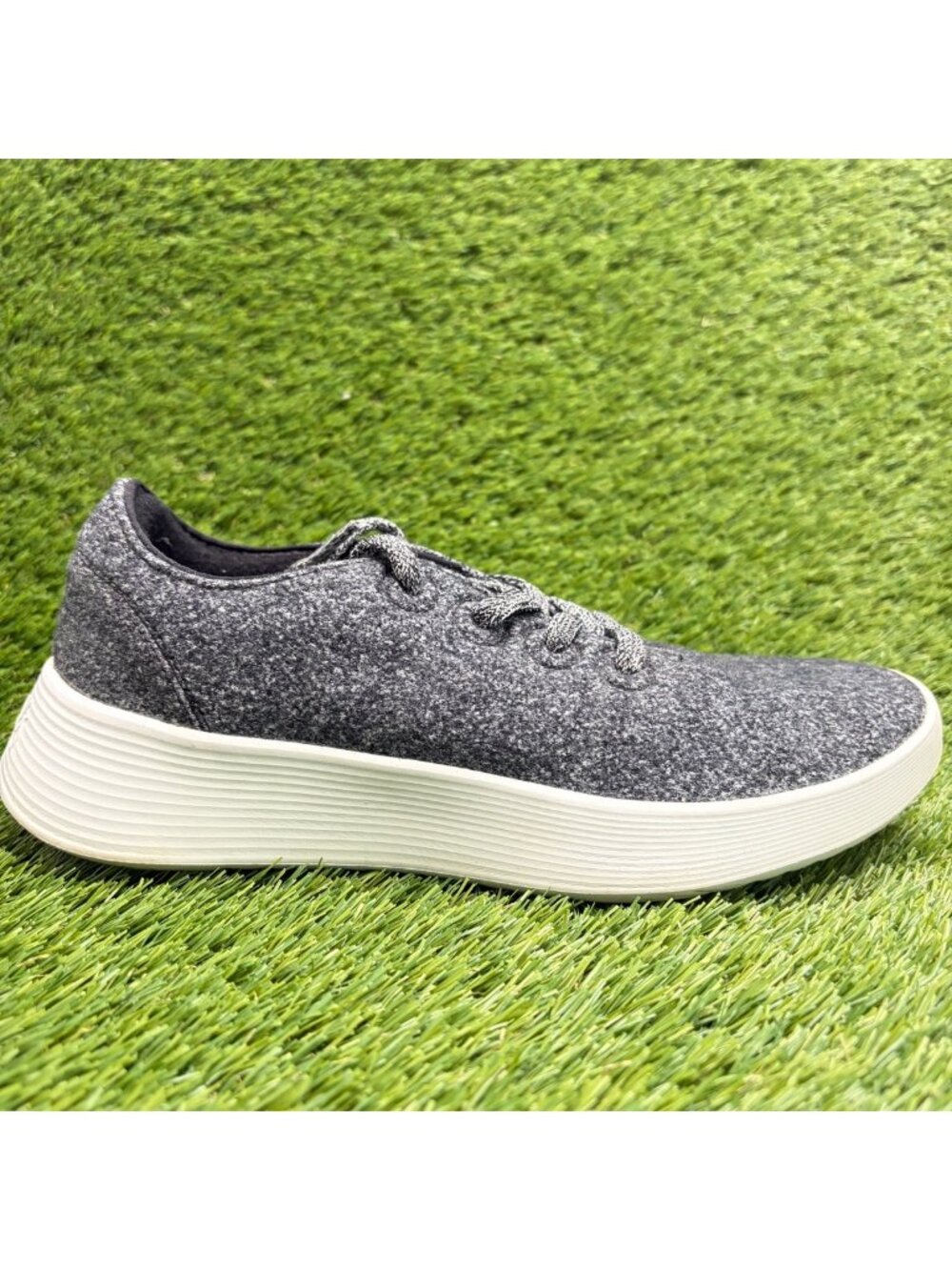 Allbirds Wool Runner 2 Womens Size 8.5 Gray Athletic Running Shoes Sneakers